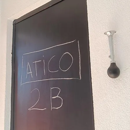 Atico En Ciudad Vieja * קורדובה